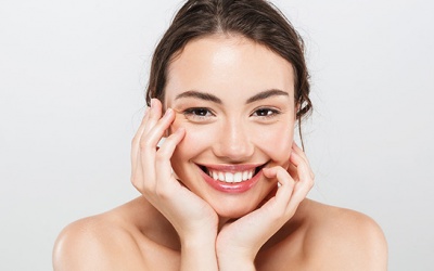 Bí quyết chăm sóc da dầu trong mùa nóng