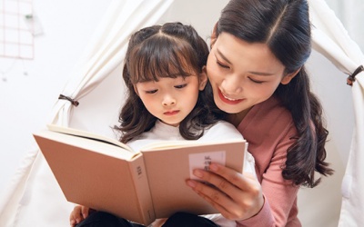 4 cuốn sách hấp dẫn cho cả gia đình 'ở nhà chống dịch'