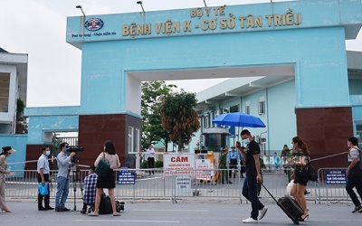 Nhiều bệnh viện ngừng tiếp nhận bệnh nhân do COVID-19