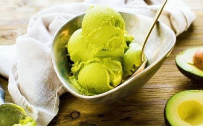 Bơ vào mùa: Làm ngay kem bơ thơm béo, mát lạnh cho mùa Hè