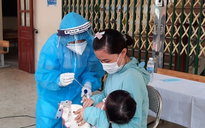 Đại diện WHO: Việt Nam cần cân bằng nhu cầu xét nghiệm và nguồn lực y tế