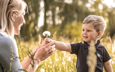 Tử vi thứ Bảy (29/5/2021): Bảo Bình sẽ gặp may mắn trong đời sống gia đình