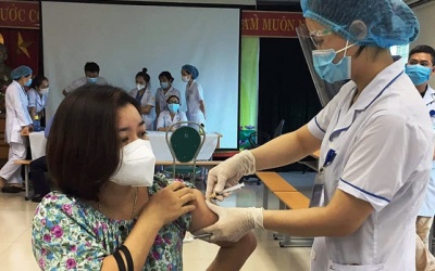 Bộ Y tế giao thời hạn hoàn tất tiêm vaccine COVID-19 cho tỉnh Bắc Ninh