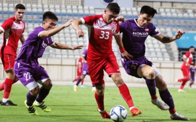 ĐT Việt Nam, HLV Park Hang-seo tạm an tâm về vị trí thủ môn