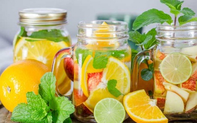 Tự làm nước hoa quả giải khát đẹp da, đẹp dáng