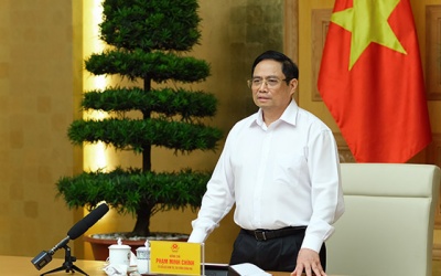 Thủ tướng: Khó mấy cũng phải sản xuất bằng được vaccine COVID-19