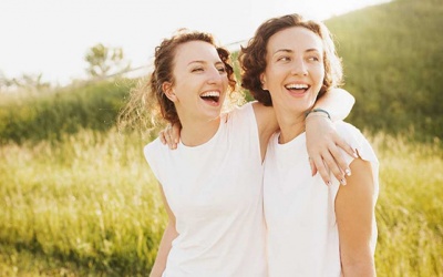 Tử vi Chủ nhật (13/6/2021): Kim Ngưu nên dành thời gian cho bạn bè, người thân