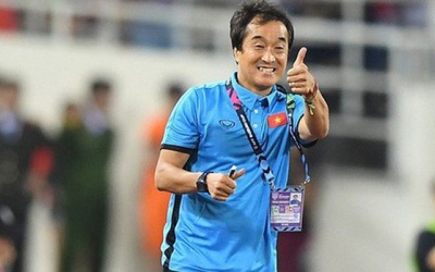 HLV Park Hang-seo bị cấm, ĐT Việt Nam đặt niềm tin ở trợ lý Lee Young-jin