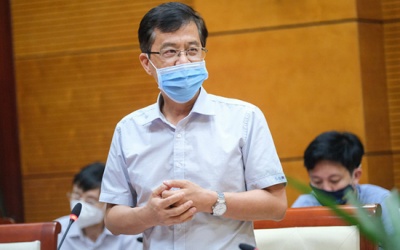 Chuyên gia đầu ngành chia sẻ về những tác dụng của vaccine COVID-19