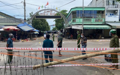 Nghệ An: Nguy cơ từ các ca không rõ nguồn lây ở chợ đầu mối lớn nhất tỉnh