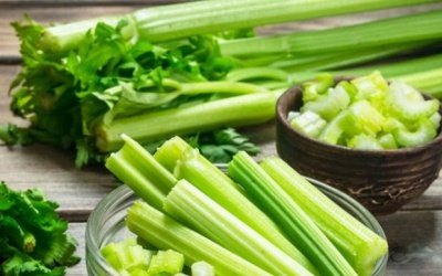 4 lợi ích của việc thêm rau cần tây vào chế độ ăn uống 