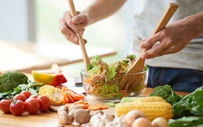 6 thực phẩm giúp giảm đau tự nhiên an toàn, hiệu quả