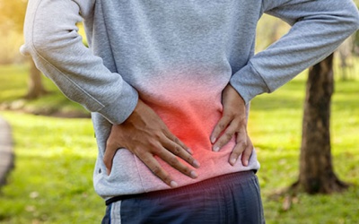 Đau thắt lưng lan xuống hông, cải thiện thế nào?