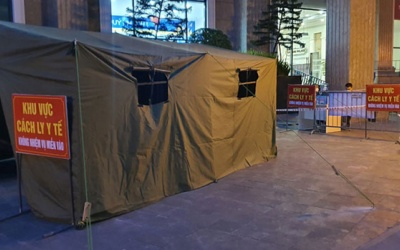 Hà Nội ghi nhận 13 trường hợp dương tính tại nhiều quận, huyện