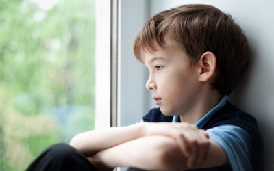 Trẻ rối loạn tâm lý khi ở nhà tránh dịch COVID-19: Cha mẹ nên làm gì?