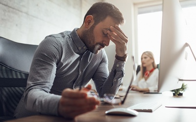 Tử vi thứ Bảy (7/8/2021): Nhân Mã nên học cách chia sẻ áp lực với người khác