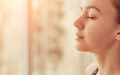 4 bài tập thở tăng cường cung cấp oxy cho người mắc COVID-19