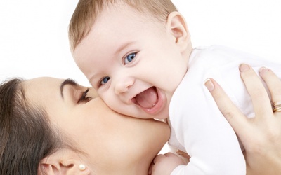 Bí quyết phòng bệnh cho trẻ khi thời tiết giao mùa