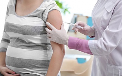 Những điều phụ nữ mang thai cần biết khi tiêm vaccine COVID-19