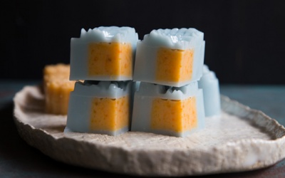 Tập làm bánh Trung thu thạch rau câu với hoa đậu biếc