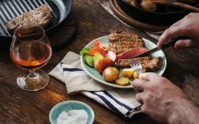 Ngày ăn 1 bữa: Gây hại gì cho cơ thể bạn?