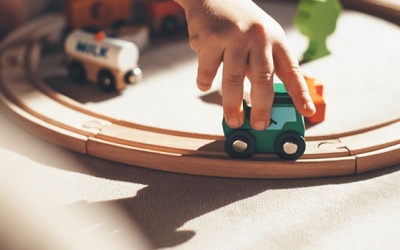 Tử vi Chủ nhật (5/9/2021): Kim Ngưu nên cẩn thận khi chơi với trẻ nhỏ