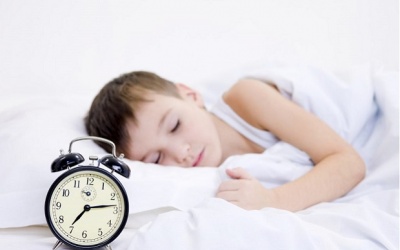 Mẹo giúp cha mẹ thiết lập thói quen ngủ cho trẻ nhỏ