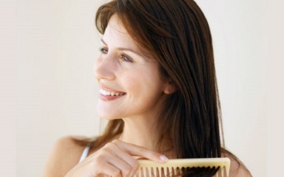 Bí quyết ngăn ngừa tóc gãy rụng khi vào Thu