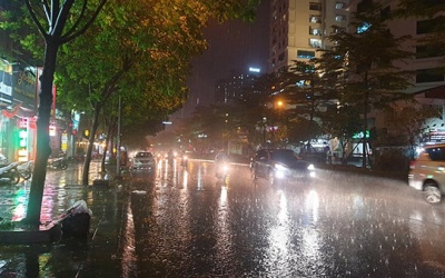 Bắc Trung Bộ mưa lớn, cảnh báo lũ trên các sông từ Thanh Hóa đến Thừa Thiên Huế