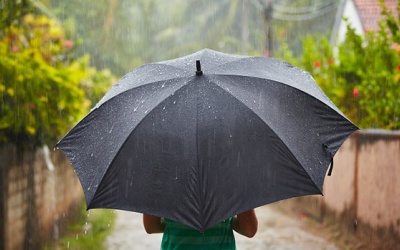 Cách bảo vệ sức khỏe trong ngày mưa lạnh