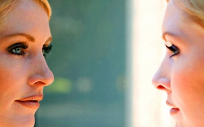 Những dấu hiệu trên khuôn mặt cảnh báo tình trạng sức khỏe 