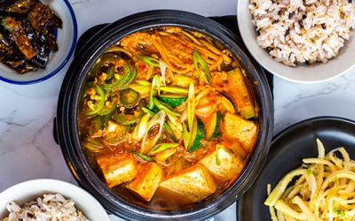 Canh đậu tương Hàn Quốc đưa cơm trong ngày lạnh