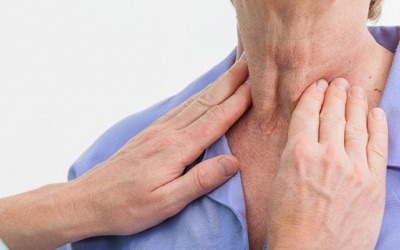 Bướu keo tuyến giáp có nguy hiểm không, cải thiện thế nào?