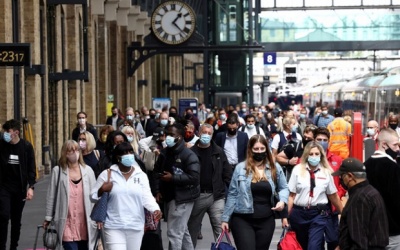 Các nước “sống chung' an toàn với đại dịch COVID-19 như thế nào?