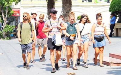 Chính phủ đồng ý cho 5 địa phương thí điểm đón khách quốc tế