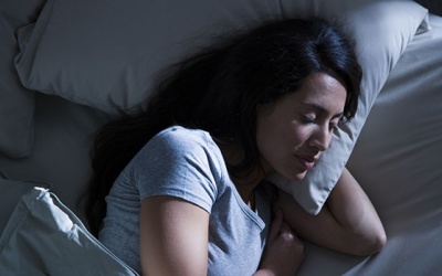 Giờ đi ngủ giúp giảm nguy cơ mắc bệnh tim, đột quỵ