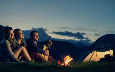 Tử vi thứ Sáu (3/12/2021): Sư Tử nên trân trọng thời gian trò chuyện với bạn bè