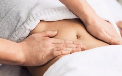 Bật mí 7 kỹ thuật massage giảm mỡ bụng giúp chị em lấy lại vóc dáng 