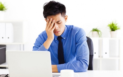 Bệnh run tay ở người trẻ vì sao khó chữa?