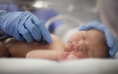 Tại sao nên sàng lọc sớm dị tật tim bẩm sinh ở trẻ?