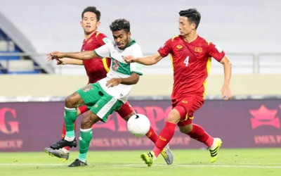 Vé bán kết sớm cho ĐT Việt Nam