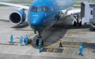 Khôi phục đường bay quốc tế, vấp phải rào cản cách ly 