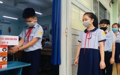 TP.HCM: Hơn 80% phụ huynh tiểu học đăng ký cho con đi học lại