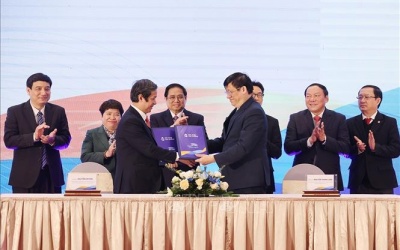 Bộ Y tế đang làm các thủ tục sẵn sàng tiêm vaccine COVID-19 cho trẻ từ 5-11 tuổi