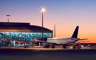 Việt Nam và thế giới đang bắt đầu mở cửa đón du khách quốc tế thế nào?