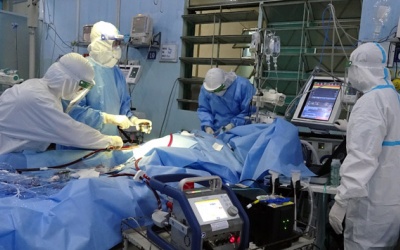 Chiến đấu với tử thần bằng “vũ khí' ECMO