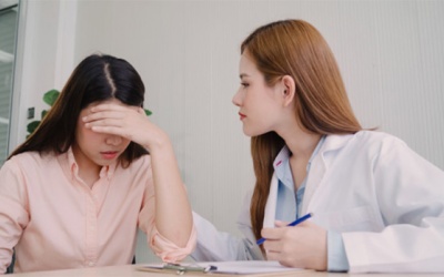 Tại sao mãn kinh sớm có liên quan đến chứng sa sút trí tuệ?