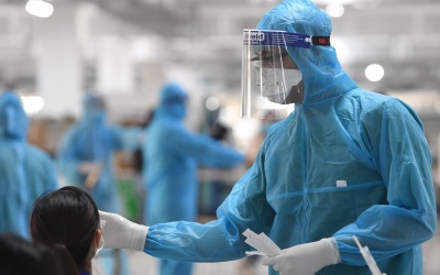 Tiến tới bình thường hóa, xem COVID-19 là bệnh đặc hữu