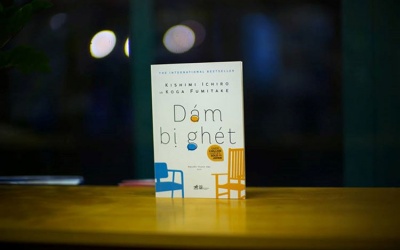 Cậu bất hạnh là bởi tự mình chọn lấy 'bất hạnh'