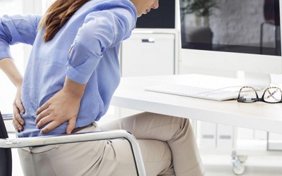 Nỗi lo đau cột sống thắt lưng ở người trẻ tuổi